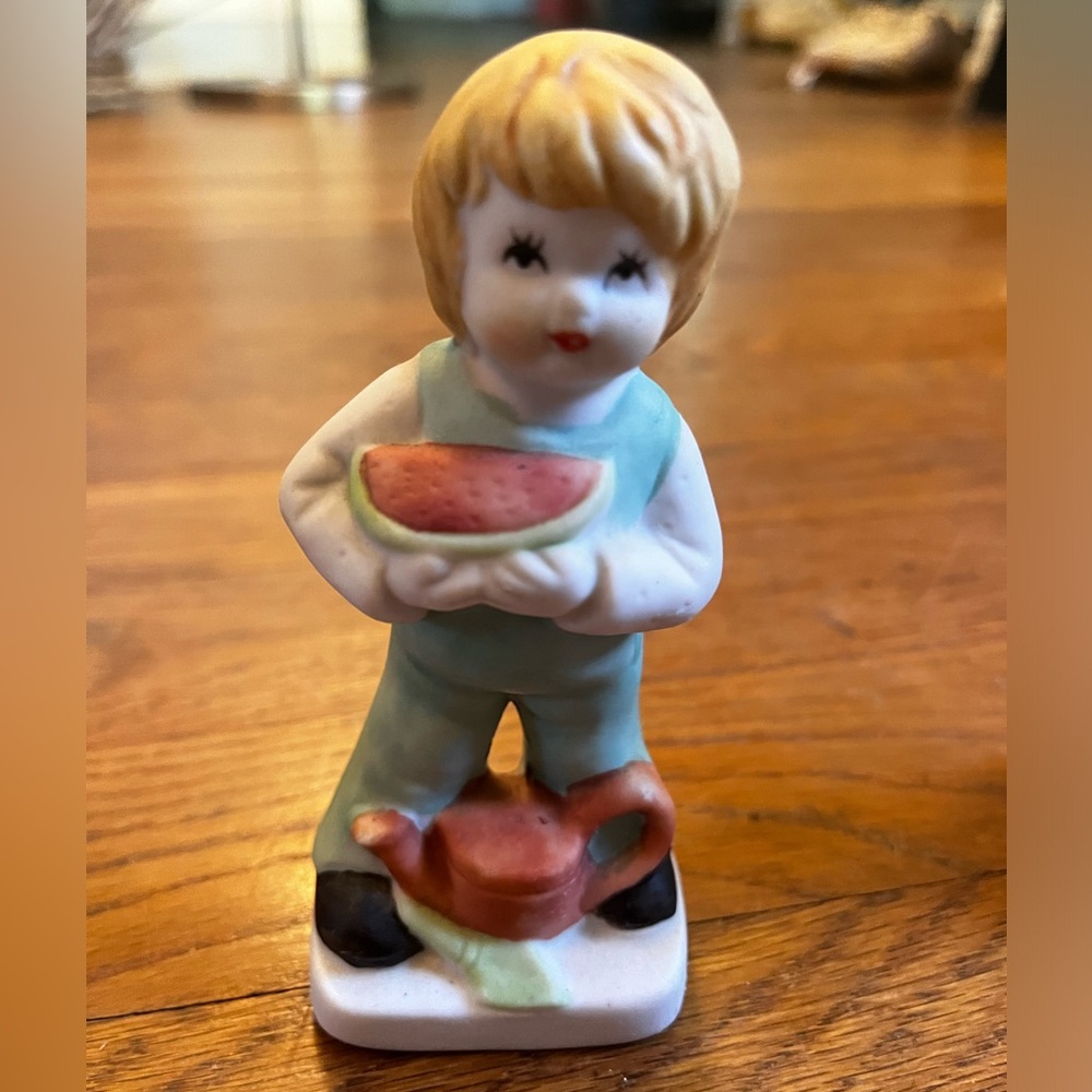 Vintage Goebel‎ Hummel-Style Figurines Children with Fruit! 4.5" Hand Painted - Picture 2 of 7